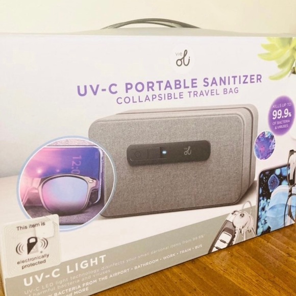 UV-C  Sanitizer Collapsible Travel Bag - Picture 2 of 9